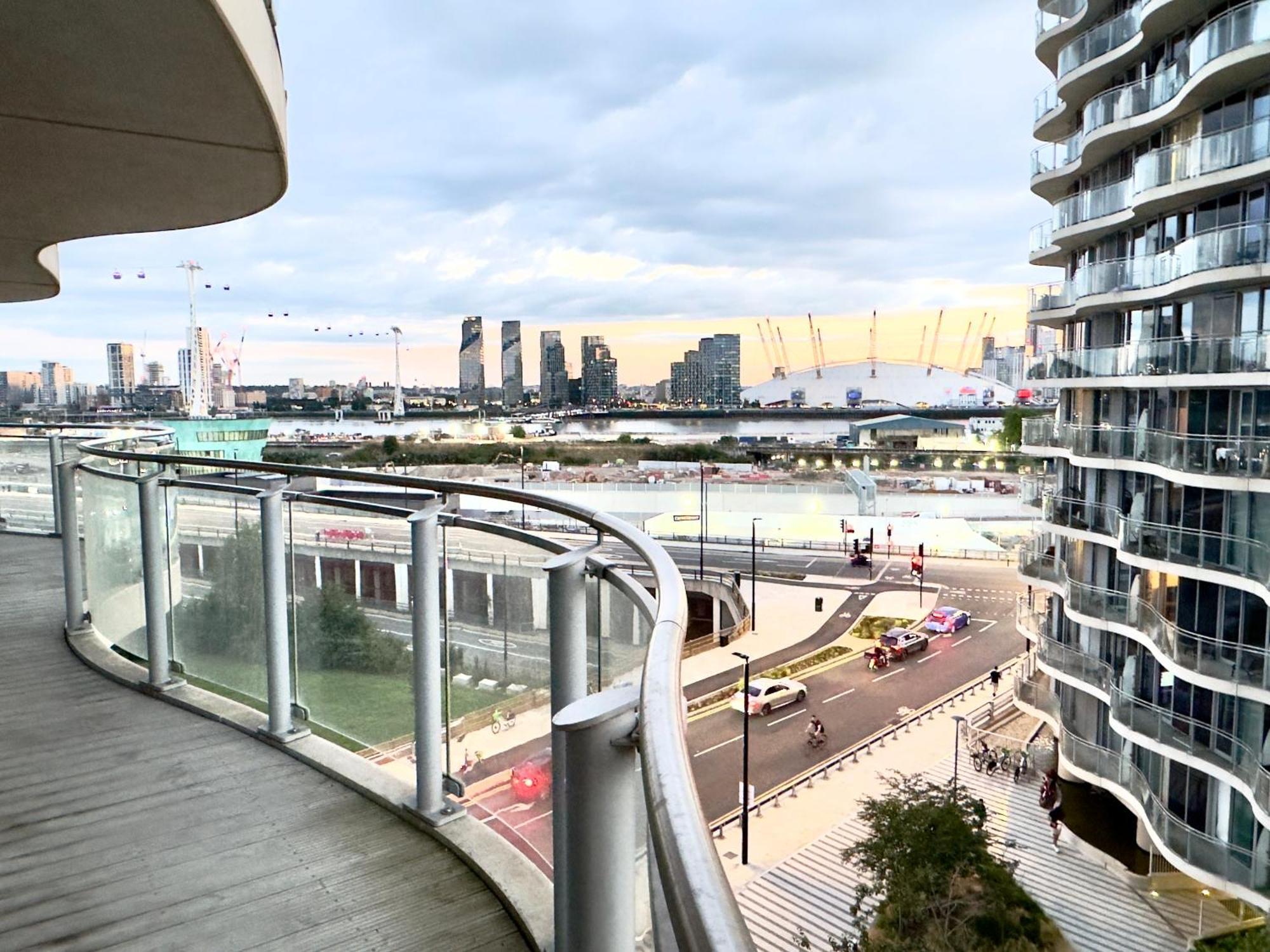 London Excel Cosy Apartment With Balcony & River View Close To O2 Arena, Cable Car, City Hall Exterior foto