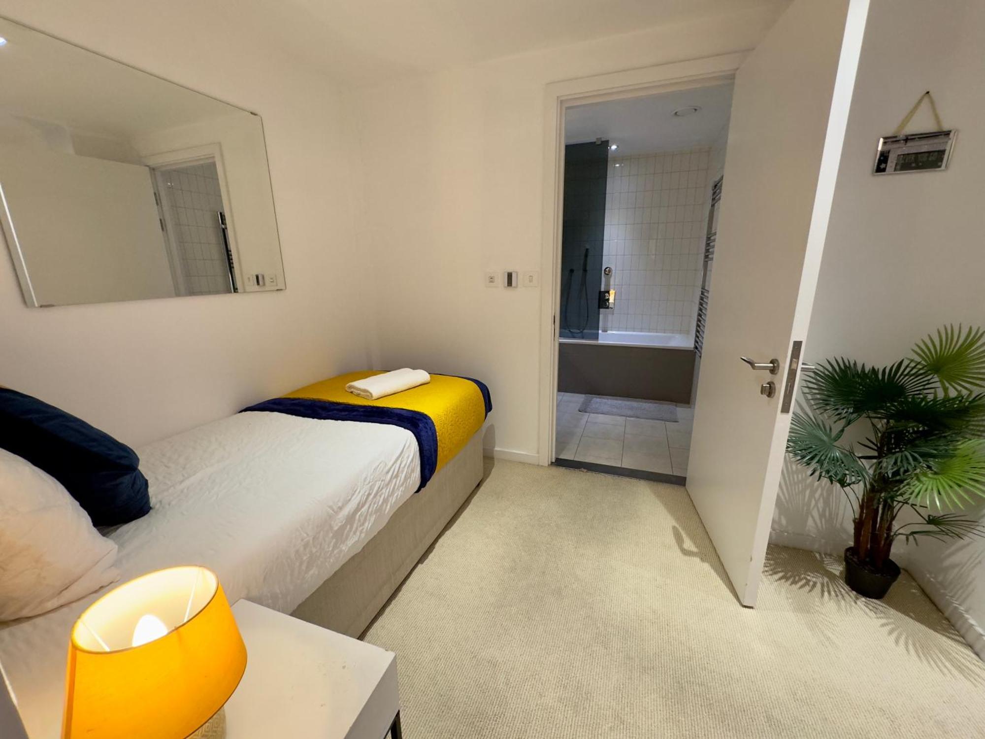 London Excel Cosy Apartment With Balcony & River View Close To O2 Arena, Cable Car, City Hall Exterior foto